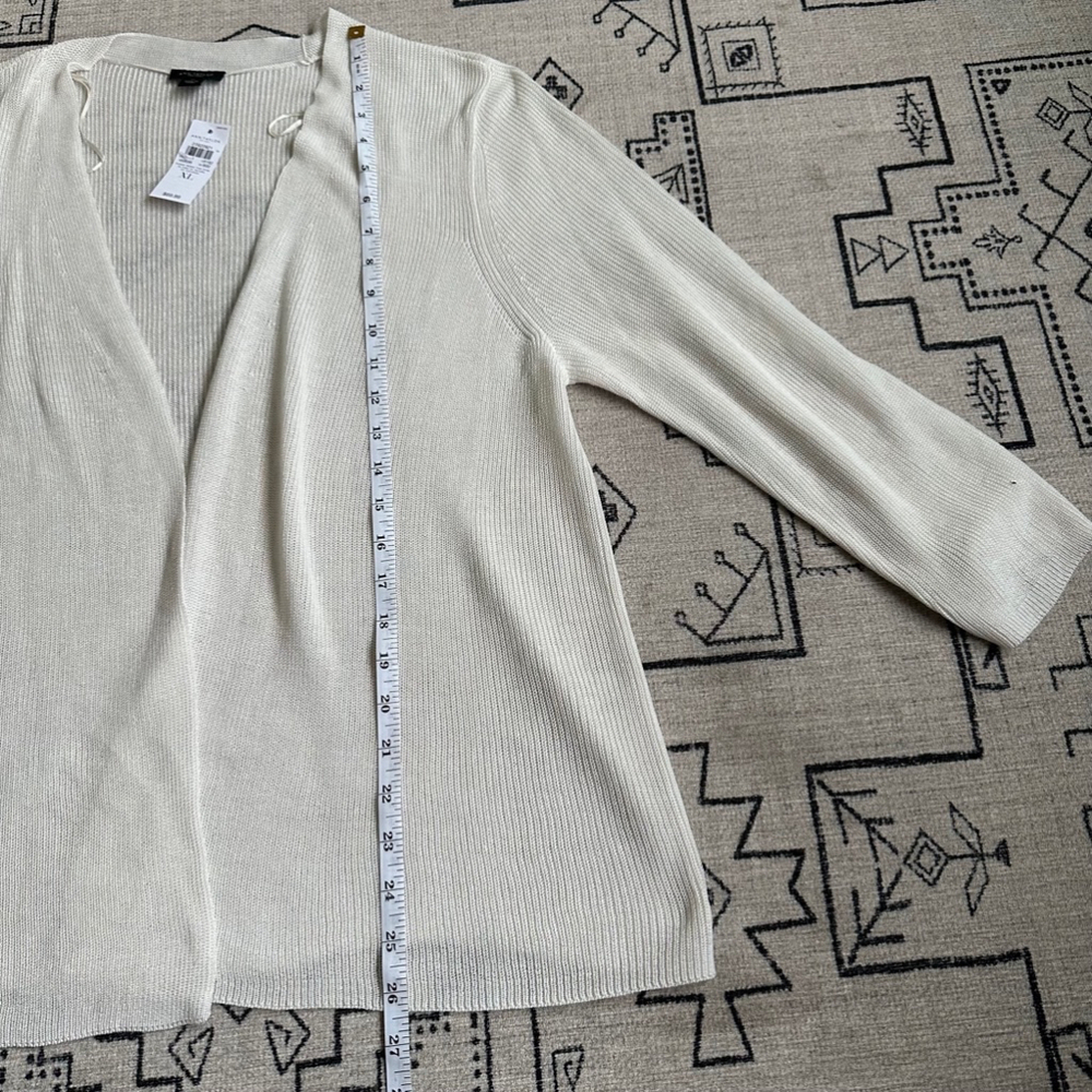 Women's Ann Taylor Cardigan Sweater XL White - Picture 3 of 7